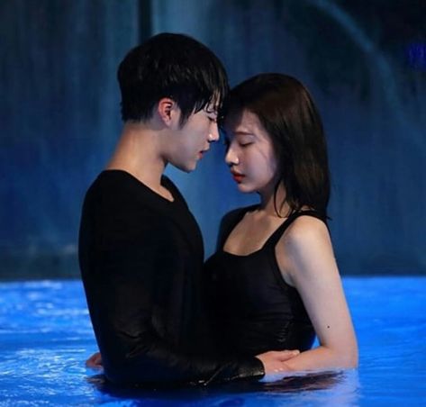 Tempted Great Seducer, Woo Dohwan, Moon Ga Young, Korean Drama Romance, Red Velvet Joy, Ulzzang Couple, Cute Love Stories, Korean Couple, Korean Drama Best