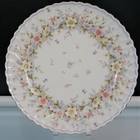 Pretty Plates, Vintage Lanterns, Pretty Tables, Pie Plate, China Patterns, Pastel Floral, China Dinnerware, Cake Plates, Amazon Finds