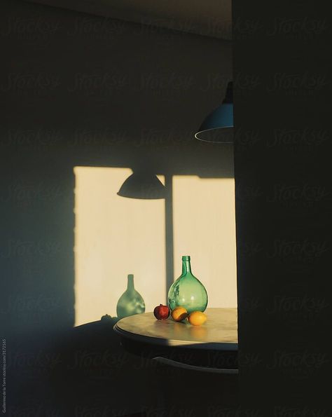 Still Life Pictures, Life Drawing Reference, Shadow Photography, Still Life Photos, Still Photography, Composition Photography, Framing Photography, Still Life Art, Still Life Painting