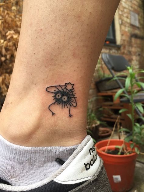 𝓟ɨຖ: @𝙥𝙪𝙡𝙡𝙞𝙦  ☹⋆࿐ Stick Poke Tattoo, 16 Tattoo, Funky Tattoos, Handpoke Tattoo, Stick N Poke Tattoo, Hand Poked Tattoo, Cute Little Tattoos, Poke Tattoo, Stick And Poke