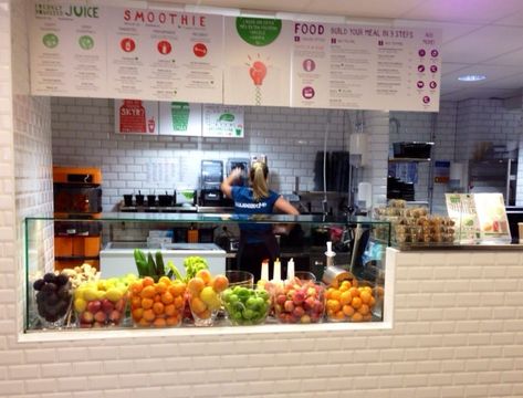 What equipment is needed for a juice bar? Home Juice Bar, Juice Bar Design Ideas, Fresh Juice Bar, Juice Bar Interior, Juice Bar Menu, Commercial Juicer, Juice Cafe, Bar Design Ideas, Bar Street