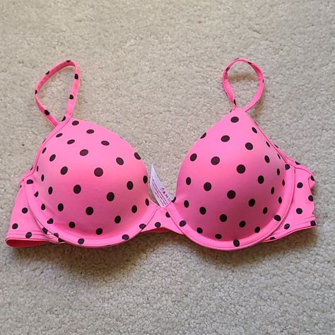 Polka-Dot Pink Victoria Secret Bra. Never Worn. Victoria's Secret, Victoria Secret Bra And Under Set, 32a Bra, Dark Skin Boys, Victoria Secret Pink Bras, Kawaii Goth, Organization Decor, Cute Bras, Lingerie Outfits