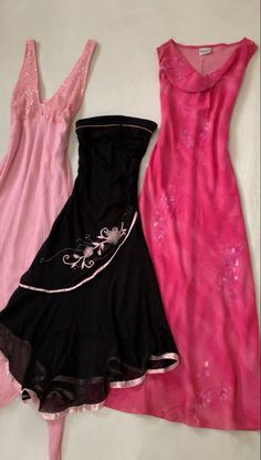 Thrifted Homecoming Dress, Y2k Dress Prom, 200s Dresses, Early 2000s Dresses Prom, 2000s Short Dress, Homecoming Dresses 2000s, 2010s Prom Dress, Summer Dresses Y2k, Vintage Homecoming Dresses 90s