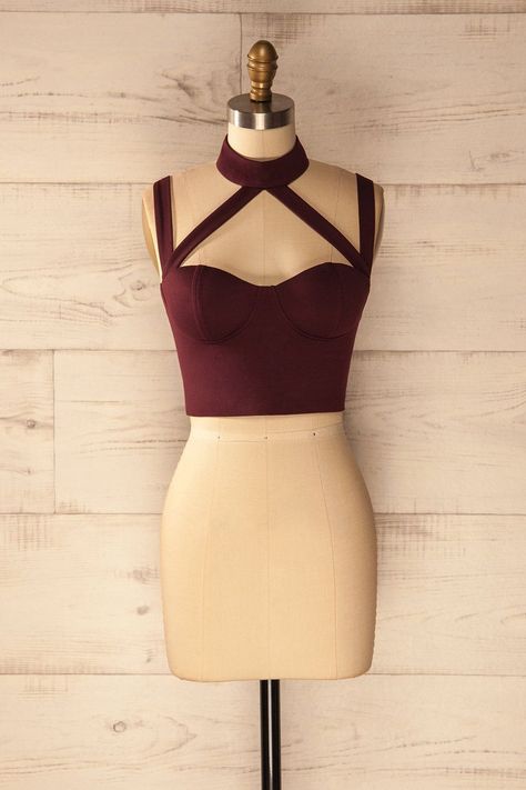 Dark Red Top, Unique Crop Tops, Burgundy Crop Top, Halter Neck Crop Top, Sari Blouse Designs, Unique Blouse Designs, Stylish Blouse Design, Unique Blouse, Trendy Blouses