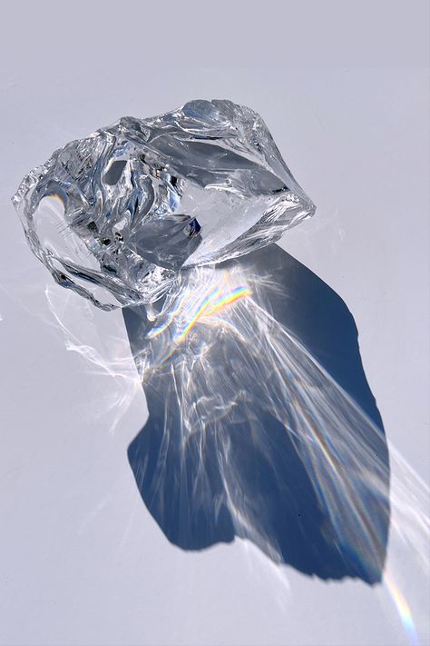 A block of glass which looks like ice shot in sunlight with extreme shadows Glass Making Aesthetic, Glass Still Life Photography, Still Life Lighting, Prism Aesthetic, Refraction Art, Glass Refraction, Glass Still Life, Van Gogh Drawings, Glass Shadow