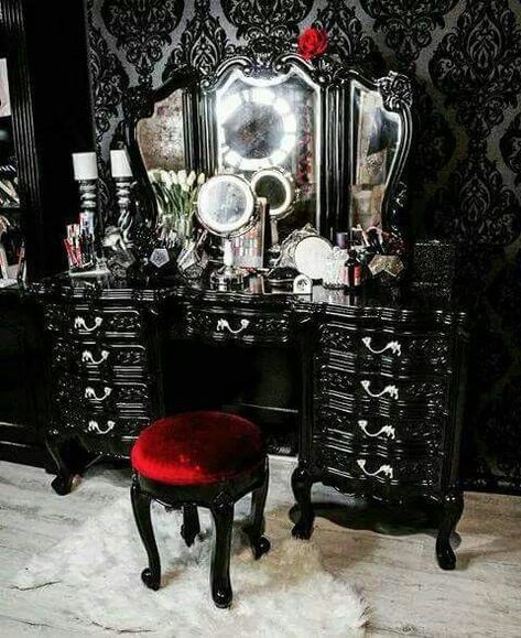 Gorgeous goth makeup vanity. Pure black. Dark side. Red velvet. Dream beauty table! Gothic Decor Bedroom, Deco Baroque, Goth Bedroom, Gothic Room, Gothic Interior, Gothic Bedroom, Gothic Furniture, Dark Home Decor, Black Vanity