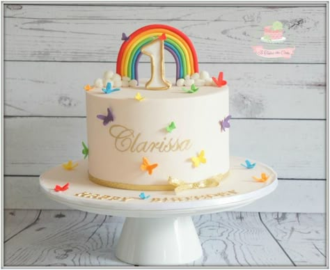 Rainbow And Butterfly Cake, Rainbow Butterfly Cake, Rainbow Cake Ideas, Rainbow Cake Birthday, Gökkuşaği Pasta, 1st Bday Cake, Rainbow Cakes, Rainbow Birthday Cake, Butterfly Cake