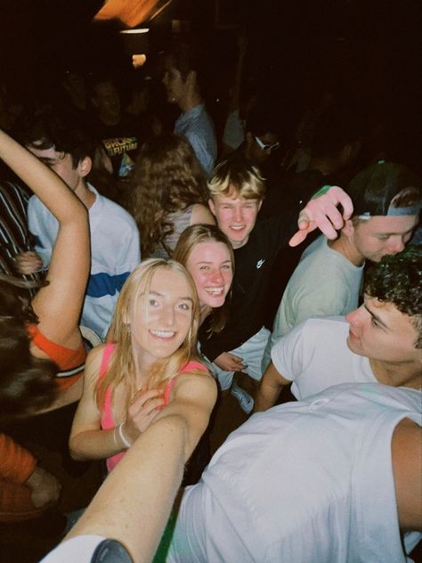 German Club Aesthetic, Stellenbosch University Aesthetic, University Aesthetic Friends, University Party Aesthetic, University Friends Aesthetic, Club Dancing Aesthetic, University Friends, Stellenbosch University, Uni Vibes