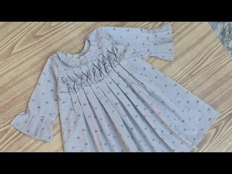 Baby Frocks Designs Cotton Stitching, Frok Designs For Kids Cotton, Baby Frock Ideas, Beby Frok Designs Pic, Baby Tops Design, Stitching Patterns Sewing, Baby Girl Frock Designs Cotton, Kids Frock Design, Crochet Clothing Ideas