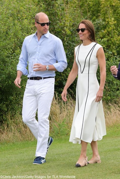 William E Kate, Looks Kate Middleton, Kate Middleton Outfits, Prinz William, Polo Outfit, Polo Match, Estilo Real, Catherine Elizabeth Middleton, Middleton Style