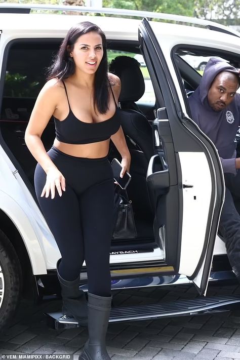 Kanye West Girlfriend, Chaney Jones, Kim Kardashian Closet, New Kanye, Horse Riding Boots, Cr7 Messi, Couple Fits, His Style, New Girlfriend