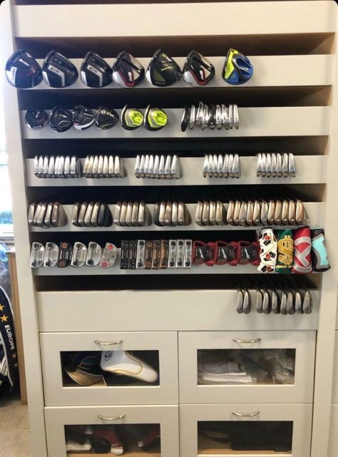 Rory McIlroy's meticulous golf club locker is absolutely mesmerizing Golf Man Cave, Golf Club Fitting, Home Golf Simulator, Golf Simulator Room, Golf Ball Displays, Golf Room, Golf Diy, Titleist Golf, Golf Clubs For Sale