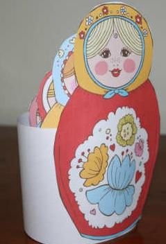 printable nesting dolls another http://pinterest.com/pin/114349278008215336/ Activities Printable, World Thinking Day, Babushka Dolls, Russian Dolls, Free Thanksgiving, Activities For Adults, Dancing Bears, Thanksgiving Activities, Russian Nesting Dolls