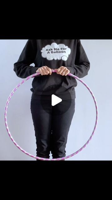 Stand For Balloon Arch, Clothing Rack Balloon Arch, Balloons On Hula Hoop, Balloon How To Tutorials, Balloon Arch Support Diy, Ring Stand Balloon Decor, Balloon Arch With Hula Hoop, How To Make A Balloon Archway, Balloon Holder Ideas