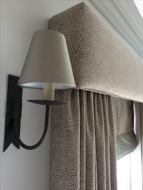 A superb example of a pelmet...gorgeous combination. achieve the whole look @bqdesign.com.au Pelmet Ideas Modern, Curtains With Pelmet, Pelmet Ideas, Window Pelmets, Pelmet Designs, Window Pelmet, Curtain Pelmet, Curtains And Pelmets, Modern Window Treatments