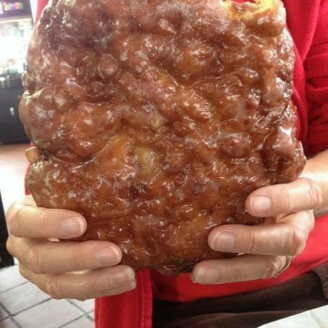 Pumpkin Loaf, Apple Fritter, Apple Pie Spice, Apple Bread, Fritter Recipes, Apple Fritters, Sweet Roll, Apple Desserts, Donut Recipes