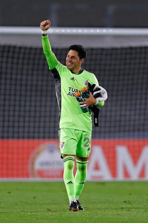 Enzo Perez, Messi 10, River Plate, Lionel Messi, Soccer Players, Football Players, Santa Fe, Soccer Field, Getty Images