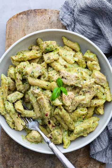 Sausage Pasta Dinner, Pesto Pasta Recipes Chicken, Chicken Pesto Pasta, Creamy Pesto Chicken Pasta, Pesto Pasta Recipe, Roasted Root Veggies, Baked Pesto Chicken, Chicken Pesto Recipes, Chicken Shawarma Recipe