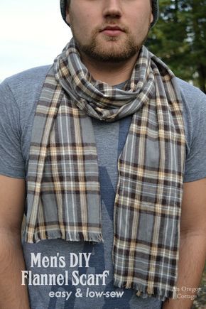 This easy, low-sew men's DIY flannel scarf - and Old Navy knockoff - uses only a straight stitch and comes in at under $1.50 each! Couture, Flannel Scarf Diy, Scarf Sewing Pattern, Sewing Scarves, Flannel Scarf, Holiday Hand Towels, Sewing Men, Flannel Scarves, Fleece Scarf