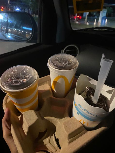 Ice Cream Couple Aesthetic, Mcd Drive Thru Night, Late Night Couple Aesthetic, Mcdonald's Aesthetic, Korean Skin Care Secrets, 17th Birthday Ideas, Night Music, Eating At Night, Night Drive