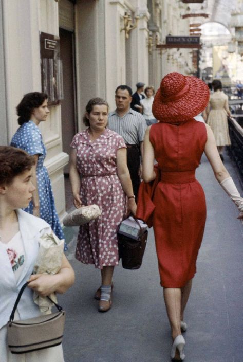 Dior models in the streets of Soviet Moscow, 1959 Haute Couture, Couture, Teacher Wear, Sporty Dress, Metal Clothing, Dior Haute Couture, Patterned Tights, High Neck Sweater, Elegant Shirt