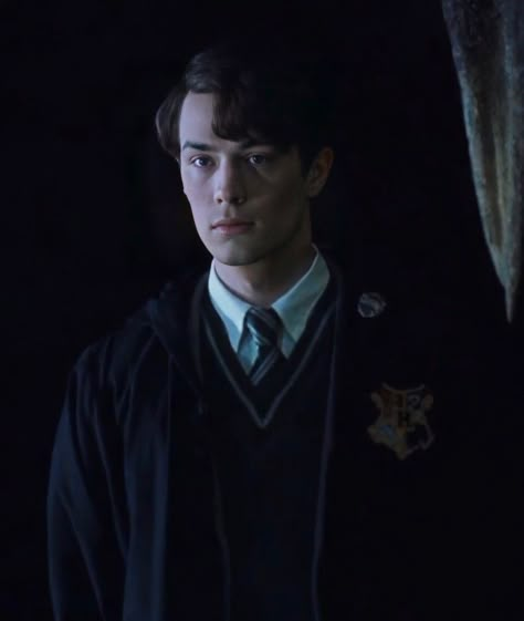 Young Tom Riddle, Harry Potter Riddles, Christian Coulson, Tom Marvolo Riddle, Tom Hughes, Harry Potter Oc, Best Riddle, Slytherin Harry Potter, Oh Captain My Captain