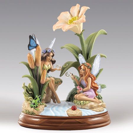 Fairy Figurines Collectible, Corner Garden Ideas, Fairy Sculpture, Fairy Statues, Fantasy Figurine, Amy Brown, Fairy Art Dolls, Pixies Fairies, Corner Garden