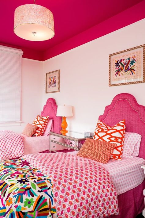 Alicia Weaver Design, Ft. Lauderdale, FL. Pink Headboard, Loft Stil, Deco Rose, Big Girl Rooms, Pink Bedroom, Pink Room, Pink Kids, Guest Bedrooms, Room Paint