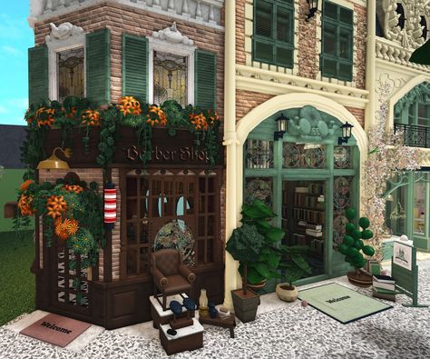 Bloxburg Flower House, Witchy Bloxburg House, Bloxburg Street Ideas, Bloxburg Flowershop, Bloxburg Town Shops, Bloxburg Park, Bloxburg Cottagecore, Cottage Core Bloxburg House, Bloxburg Cottage