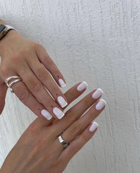 Ongles Beiges, Milky Nails, September Nails, French Manicure Nails, Subtle Nails, Casual Nails, July Nails, Cute Gel Nails, White French