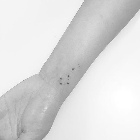 c/s Jon Boy p/v on Instagram: “♏️⭐️ #jonboytattoo” Pleiades Tattoo Constellations, Constellation Wrist Tattoo, Scorpio Constellation Tattoo Behind Ear, Pleiades Constellation Tattoo, Scorpio And Gemini Tattoo, Scorpio Tattoo Wrist, Constellation Tattoo Placement, Pleiades Tattoo, Scorpion Constellation