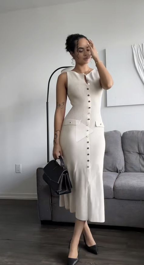 Cute Professional Outfits, Black Women Dress, Modest Casual Outfits, Fashionable Work Outfit, Chic Dress Classy, Long Skirt Outfits, Modest Dresses Casual, Stylish Work Attire, Effortlessly Chic Outfits