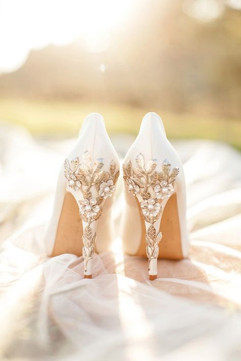 http://www.harrietwilde.com Harriet Wilde style Marina Cherry – Elegant Wedding Shoes and Exquisite Statement Heels | Love My Dress® UK Wedding Blog Bride Heels, Elegant Wedding Shoes, Bridal Heels, Wedding Shoes Heels, Fancy Shoes, Shoe Inspiration, Wedding Heels, Bride Shoes, Dresses Uk