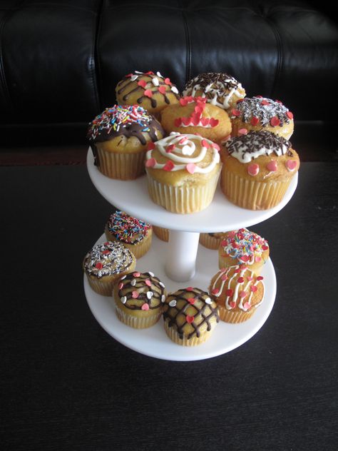 Quequitos decorados Cupcakes Decorados Faciles, Muffins Decorados, Cup Cakes, Muffins, Cake, Instagram