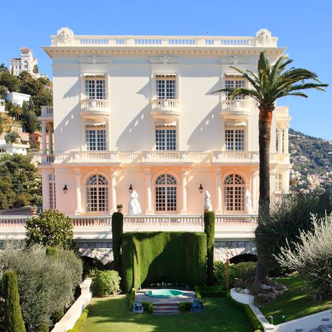 Monaco Villa, Monaco House, Cool Mansions, Monaco Luxury, French Villa, Mansion Exterior, English Houses, Commercial And Office Architecture, Designer Homes