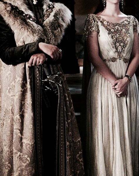 King and Queen | The North Realm Kyrie Aesthetic, Marie Stuart, Queen Aesthetic, Royalty Aesthetic, Royal Aesthetic, Romance Stories, King And Queen, Princess Aesthetic, Fantasy Aesthetic