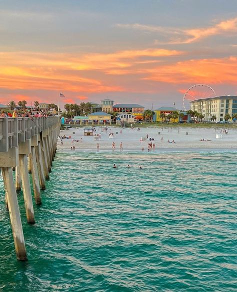 Discover Panama City Beach: 27 Miles of Affordable Fun!⁠ ⁠ Panama City Beach, in northwest Florida, offers 27 miles of white-sand beaches, family-friendly restaurants, eco-adventures, watersports, and interactive attractions. ⁠ ⁠ With a million square feet of shopping at Pier Park and a packed event calendar, it’s the perfect destination for an affordable family getaway! 🌊🏖️ ⁠ ⁠ #PanamaCityBeach #FamilyTravel #BeachAdventures Florida Images, Miss Florida, Northwest Florida, Panama Travel, Panama City Beach Florida, Dream Future, Spring Breakers, Beachfront Condo, Family Getaways