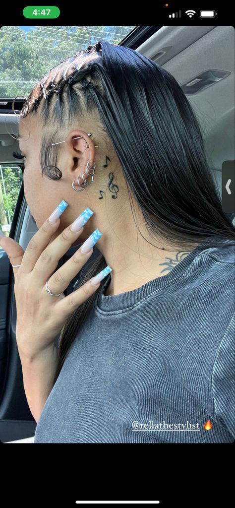 Ear Tattoo Ideas Black Women, Music Tattoos Black Women, Neck And Ear Tattoos Women, Baddie Ear Tattoos, Back Ear Tattoo Black Women, Hawaiian Tattoo Behind Ear, Female Tattoos Neck, Make Neck Tattoo, Pretty Behind The Ear Tattoos