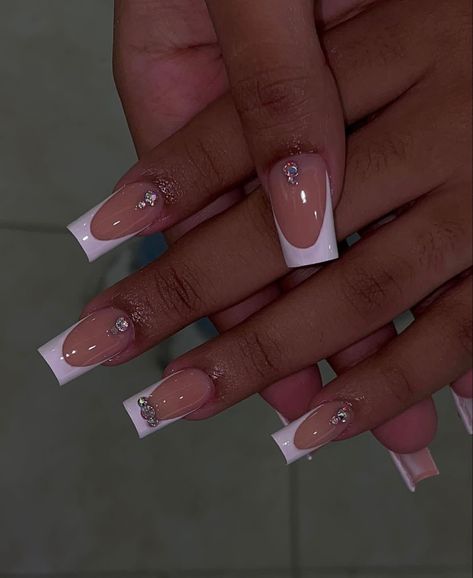 French Tip With Cuticle Gems Nails, Short Acrylic Nails Square With Rhinestones, Simple Cute Nails With Gems, French Tips Acrylic With Gems, Short Square Nails New Years, Square Nails With Rhinestones Simple, White French Tip Nails Short With Diamonds, Short Coffin French Tip Nails Ideas, Easy Nail Designs With Gems