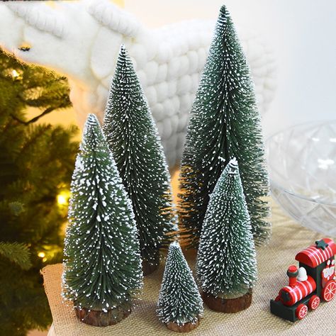 Christmas Decoration Kids, Diy Mini Christmas Tree, Disco Stage, Small Pine Trees, White Artificial Christmas Tree, Piping Nozzles, Brick Patio, Driveway Paving, Icing Piping