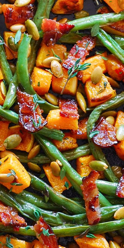 Roasted Vegetables (Green Beans and Butternut Squash) with Bacon and Pumpkin Seeds. Butternut Squash With Bacon, Fall Vegetables Recipes, Christmas Side Dish, Thanksgiving Vegetable Sides, Butternut Squash Recipes Roasted, Winter Squash Recipes, Thanksgiving Vegetables, Christmas Side, Autumn Side Dishes