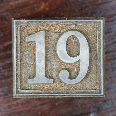 19 Aesthetic, Calendar Numbers, Number 19, Alphabet And Numbers, Sunset Pictures, Angel Numbers, House Numbers, Journal Cards, Soulmate