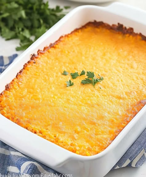 Paula Deen’s Corn Casserole Recipe Roadhouse Chili Recipe, Paula Deen Corn Casserole, Texas Roadhouse Chili Recipe, Rumchata Cupcakes, Corn Casserole Paula Deen, Creamy Ranch Chicken Recipe, Thanksgiving Corn, Ranch Chicken Recipe, Copycat Texas Roadhouse