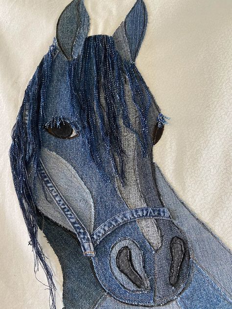 Återvinna Jeans, Artisanats Denim, Blue Jean Quilts, Jean Quilt, Horse Quilt, Denim Crafts Diy, Blue Jeans Crafts, Denim Art, Denim Projects