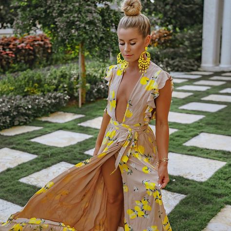 Turks & Caicos Trip & Outfit Recap - Welcome to Olivia Rink 30th Birthday Outfit Ideas For Women, Beach Wedding Outfit Guest, 30th Birthday Outfit, Olivia Rink, Beach Trip Outfits, Caribbean Outfits, Beach Wedding Outfit, Vacation Dresses Beach, Trip Outfit