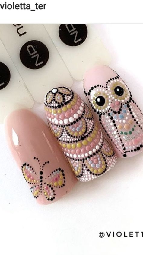 Nail Art For Competition, Mandala Art Nails, Dot Art On Nails, Mandala Nail Art Design, Dots Nail Art Designs, Doting Nail Art Designs Simple, Nail Art Designs Dotting Tool, Dotting Art Nails, Doting Tool Nail Art Designs