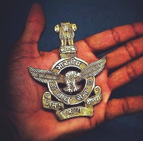 Indian Air Force Logo, Indian Air Force Wallpapers, Paisa Money, Ota Chennai, Upsc Motivation Wallpaper Hd, Defence Quotes, Indian Emblem Wallpaper, 1970's Jewelry, Air Force Wallpaper