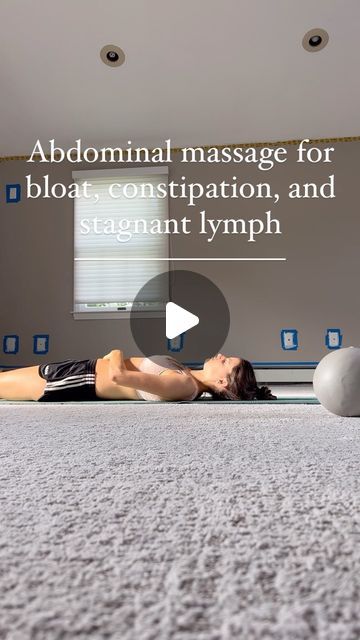 Erin Kenney on Instagram: "Lie down on your back or sit in a comfortable position. I like to lay down to fully let my belly relax  Use a gentle tough. It looks like I’m pressing hard here but that’s because the video is sped up.  Begin in the lower right quadrant and use gentle pressure to massage in a clockwise direction. This follows the natural movement of the colon.  Continue the circular motion, gradually working your way up toward the ribcage and then across to the left side.  Repeat the massage in each quadrant for about 2-3 minutes.  While massaging, focus on slow, deep breaths. This can help relax your body and aid in the massage’s effectiveness.  After the massage, drink a glass of water. Staying hydrated is important for proper digestion and bowel movements.  I then do some stre Massage For Bowel Movement, Bowel Movement Massage, Belly Massage For Constipation, Stomach Massage For Digestion, Stomach Massage For Constipation, Bowel Massage, Gut Massage, Digestion Massage, Tummy Massage