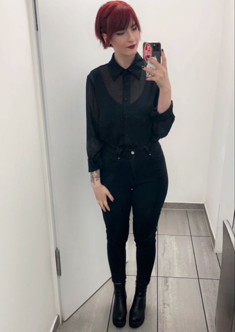 Sophisticated Emo Outfits, Edgy Therapist Outfits, Goth Professional Fashion, Corprate Goth Outfit, All Black Interview Outfit, Goth Interview Outfit, Emo Corporate Outfits, Corpgoth Outfits, Punk Professional Outfits