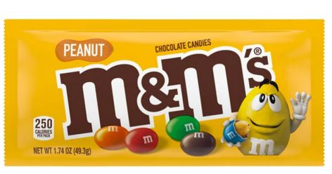 Movie Candy, Peanut Chocolate, Mars Chocolate, M&m's Chocolate, M M Candy, Milk Chocolate Candy, Bulk Candy, Chocolate Coating, Favorite Candy